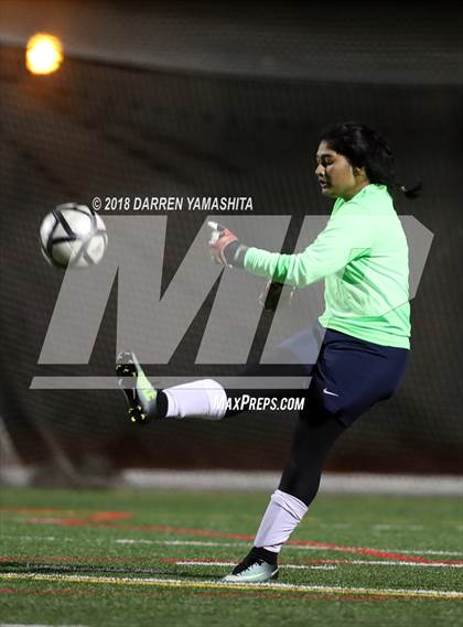 Thumbnail 3 in Campolindo vs. Alhambra (CIF NCS D3 Quarterfinal) photogallery.