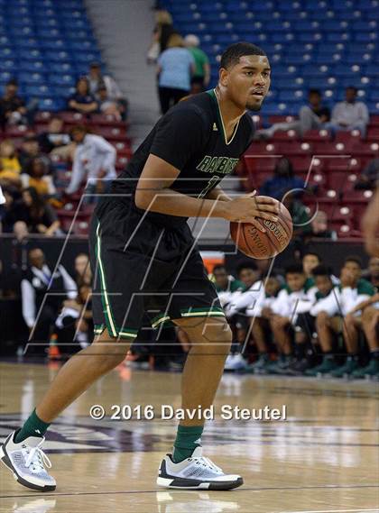 Thumbnail 3 in Long Beach Poly vs. Serra (CIF State D2 Final) photogallery.