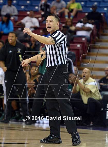 Thumbnail 3 in Long Beach Poly vs. Serra (CIF State D2 Final) photogallery.