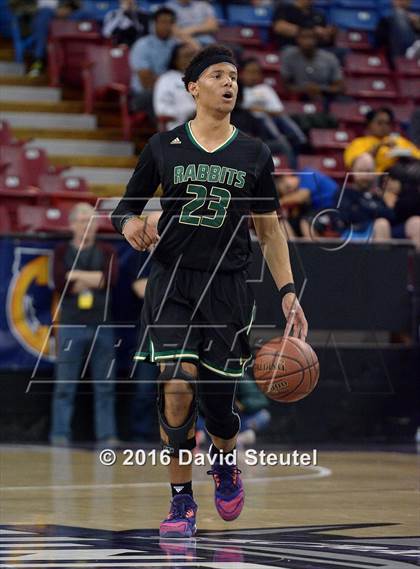 Thumbnail 2 in Long Beach Poly vs. Serra (CIF State D2 Final) photogallery.