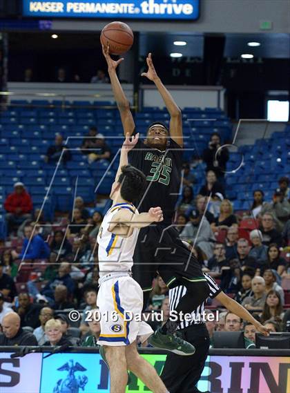 Thumbnail 1 in Long Beach Poly vs. Serra (CIF State D2 Final) photogallery.