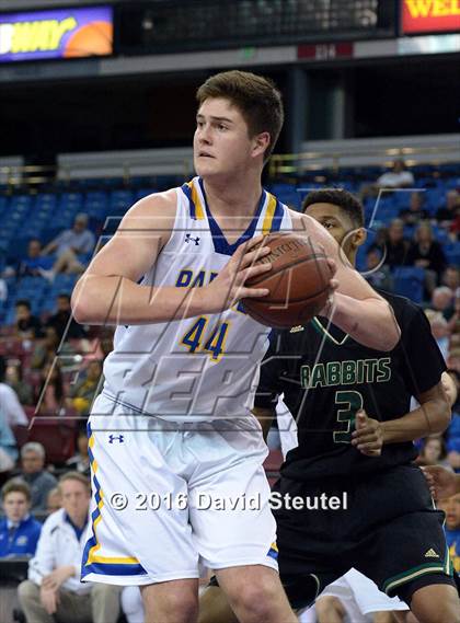 Thumbnail 3 in Long Beach Poly vs. Serra (CIF State D2 Final) photogallery.