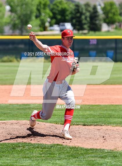 Thumbnail 2 in Regis Jesuit @ Legacy photogallery.