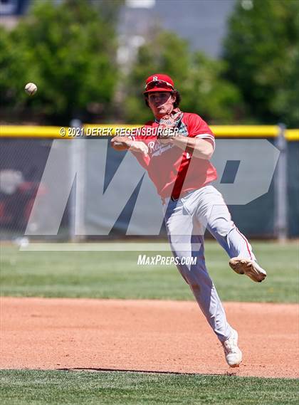 Thumbnail 2 in Regis Jesuit @ Legacy photogallery.