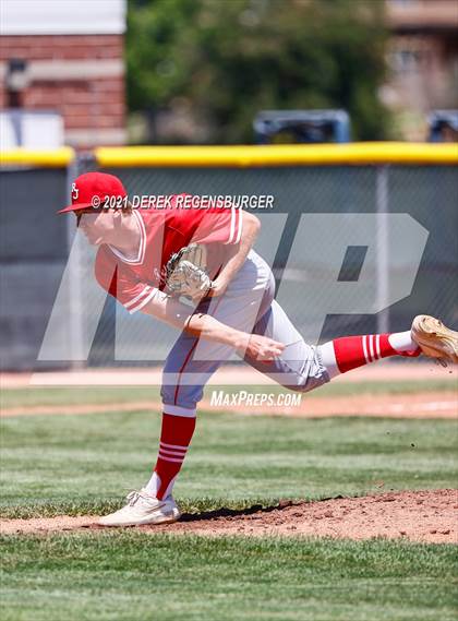 Thumbnail 3 in Regis Jesuit @ Legacy photogallery.