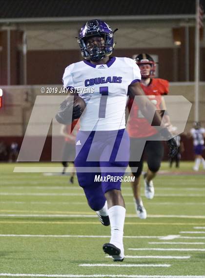 Thumbnail 1 in College Station @ Caney Creek photogallery.