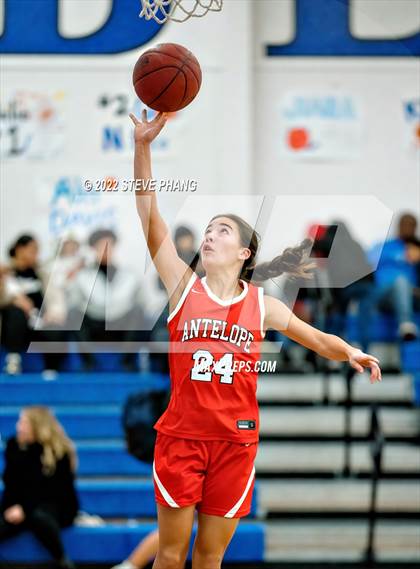 Thumbnail 2 in Antelope vs. McClatchy (Dorothy Speck Tournament) photogallery.