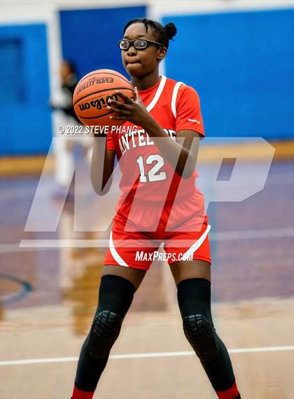 Thumbnail 2 in Antelope vs. McClatchy (Dorothy Speck Tournament) photogallery.