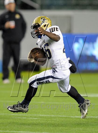 Thumbnail 2 in Central Catholic vs. Santa Fe Christian (CIF State D4 Final) photogallery.