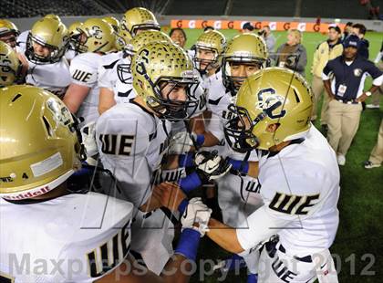 Thumbnail 3 in Central Catholic vs. Santa Fe Christian (CIF State D4 Final) photogallery.