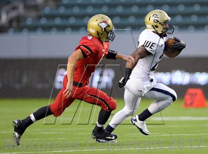 Thumbnail 2 in Central Catholic vs. Santa Fe Christian (CIF State D4 Final) photogallery.