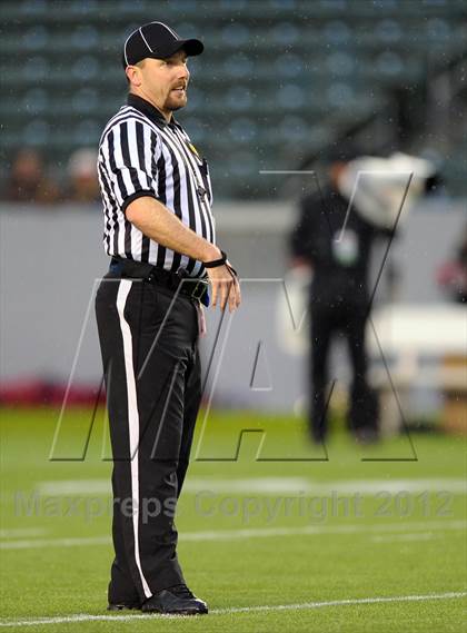 Thumbnail 3 in Central Catholic vs. Santa Fe Christian (CIF State D4 Final) photogallery.