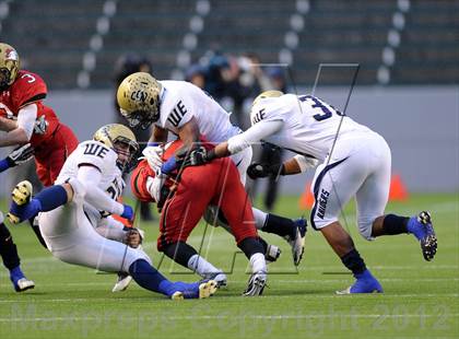 Thumbnail 2 in Central Catholic vs. Santa Fe Christian (CIF State D4 Final) photogallery.