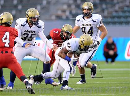 Thumbnail 3 in Central Catholic vs. Santa Fe Christian (CIF State D4 Final) photogallery.
