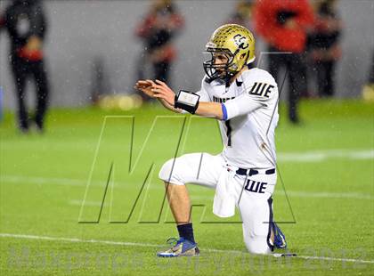 Thumbnail 2 in Central Catholic vs. Santa Fe Christian (CIF State D4 Final) photogallery.