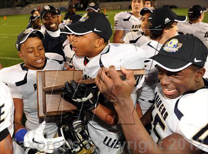 Thumbnail 2 in Central Catholic vs. Santa Fe Christian (CIF State D4 Final) photogallery.