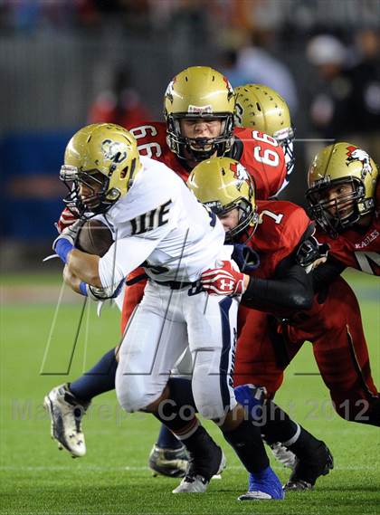 Thumbnail 1 in Central Catholic vs. Santa Fe Christian (CIF State D4 Final) photogallery.