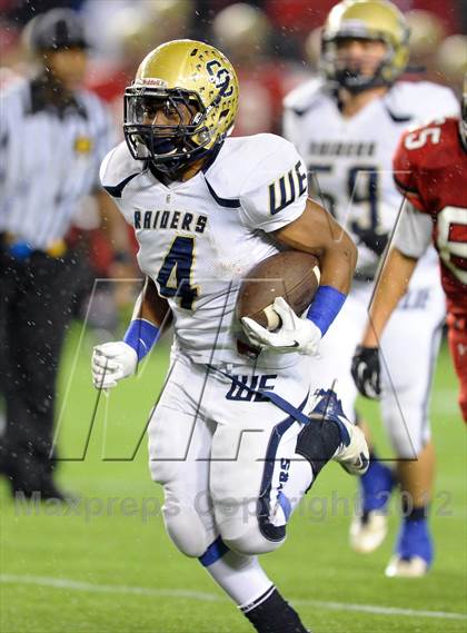 Thumbnail 3 in Central Catholic vs. Santa Fe Christian (CIF State D4 Final) photogallery.