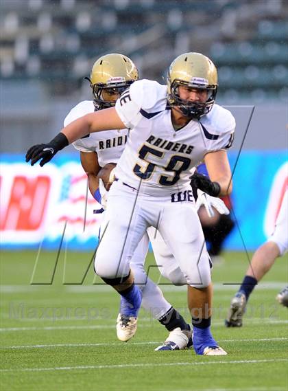 Thumbnail 3 in Central Catholic vs. Santa Fe Christian (CIF State D4 Final) photogallery.