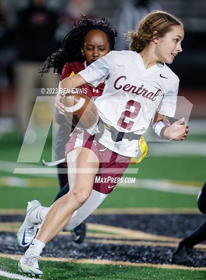 Thumbnail 3 in Central vs. Whitewater (GHSA Division 2 Quarterfinals) photogallery.