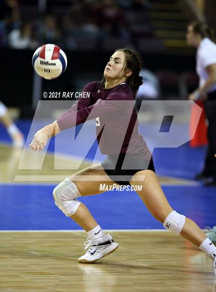 Thumbnail 1 in Palmer Ridge vs. Cheyenne Mountain (CHSAA 4A Final Four) photogallery.