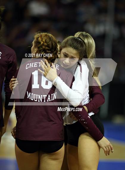 Thumbnail 1 in Palmer Ridge vs. Cheyenne Mountain (CHSAA 4A Final Four) photogallery.