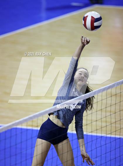 Thumbnail 1 in Palmer Ridge vs. Cheyenne Mountain (CHSAA 4A Final Four) photogallery.