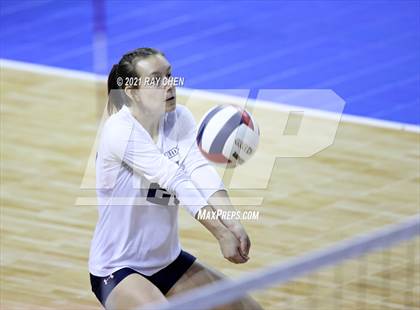Thumbnail 1 in Palmer Ridge vs. Cheyenne Mountain (CHSAA 4A Final Four) photogallery.