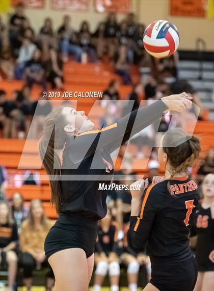 Thumbnail 3 in Harlan @ Medina Valley photogallery.