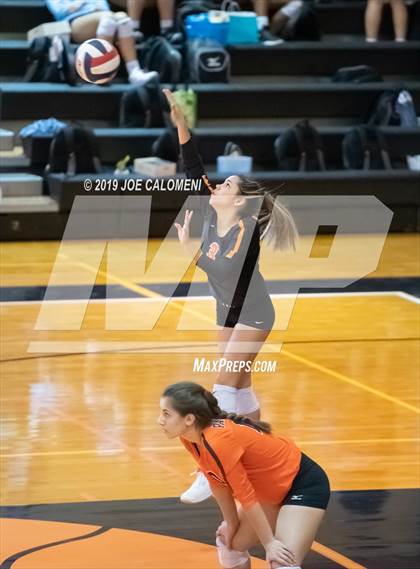 Thumbnail 3 in Harlan @ Medina Valley photogallery.