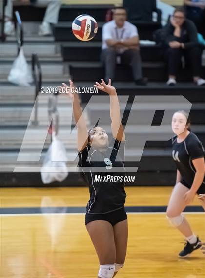 Thumbnail 3 in Harlan @ Medina Valley photogallery.