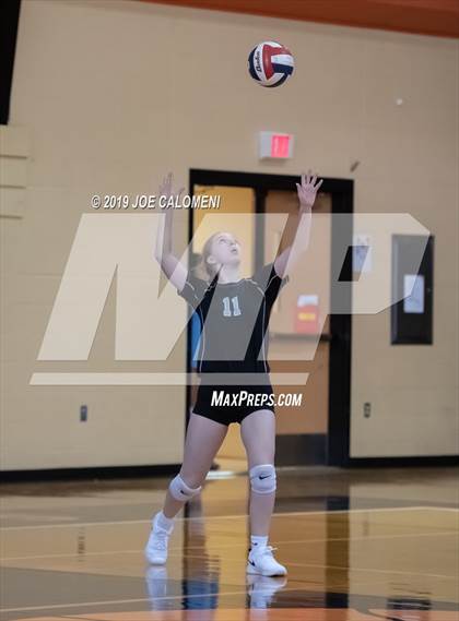 Thumbnail 2 in Harlan @ Medina Valley photogallery.
