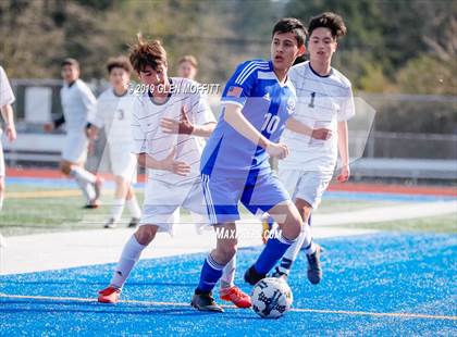 Thumbnail 1 in Meadowdale vs Shorewood photogallery.