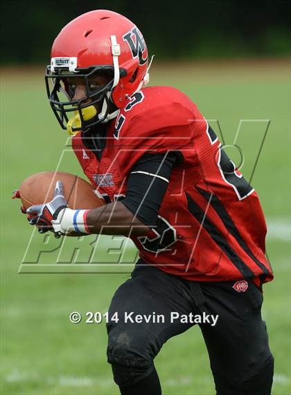 Thumbnail 2 in Brien McMahon @ Wilbur Cross photogallery.