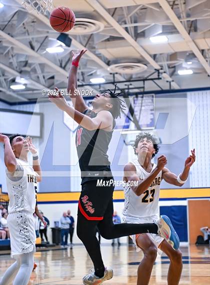 Thumbnail 1 in Reading @ Muhlenberg photogallery.