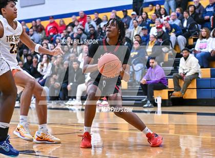 Thumbnail 1 in Reading @ Muhlenberg photogallery.