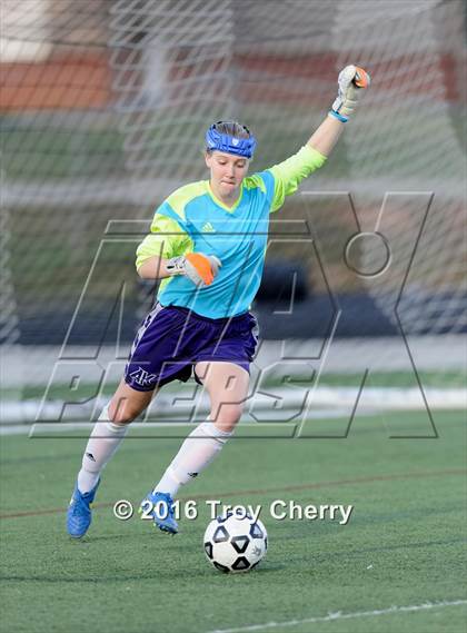 Thumbnail 3 in Weddington vs Ardrey Kell photogallery.