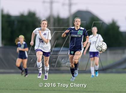Thumbnail 2 in Weddington vs Ardrey Kell photogallery.