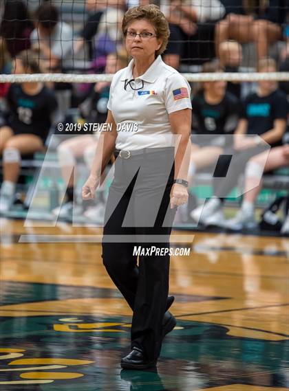 Thumbnail 3 in Desert Ridge vs Highland photogallery.