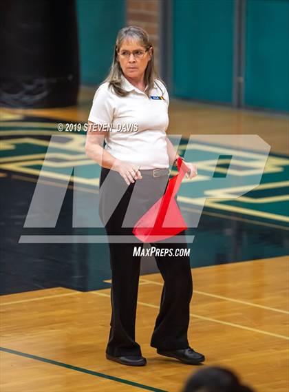Thumbnail 3 in Desert Ridge vs Highland photogallery.