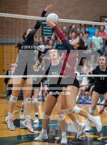 Thumbnail 2 in Desert Ridge vs Highland photogallery.
