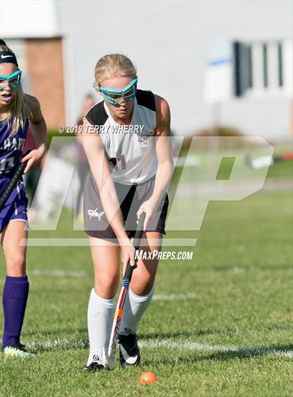Thumbnail 2 in Royalton-Hartland @ Sacred Heart Academy photogallery.