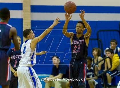 Thumbnail 3 in JV: Roosevelt vs Jay photogallery.