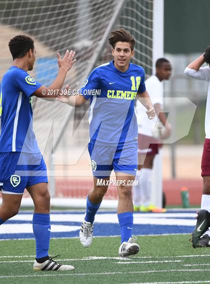 Thumbnail 2 in Clemens Vs Austin (New Braunfels Tournament) photogallery.