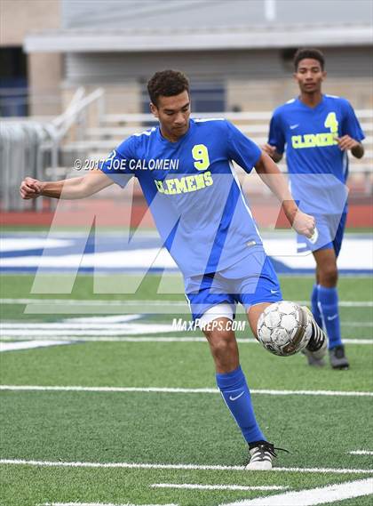 Thumbnail 3 in Clemens Vs Austin (New Braunfels Tournament) photogallery.