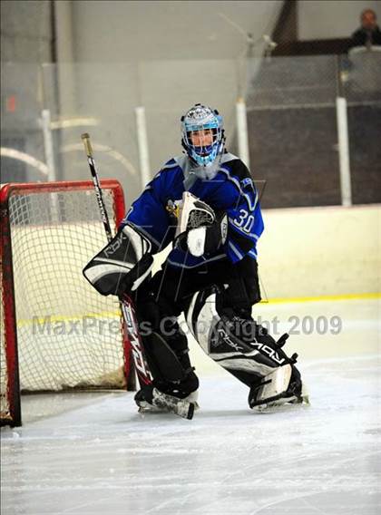 Thumbnail 2 in East Catholic @ Rockville/Manchester United photogallery.