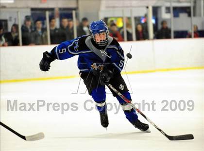 Thumbnail 2 in East Catholic @ Rockville/Manchester United photogallery.