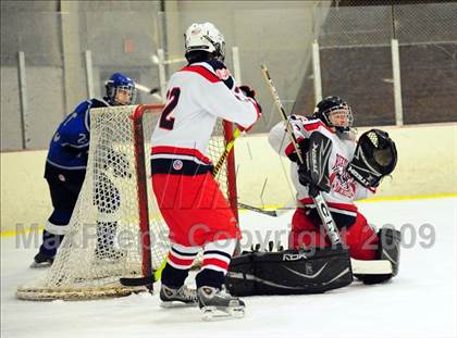 Thumbnail 2 in East Catholic @ Rockville/Manchester United photogallery.
