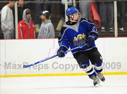 Thumbnail 1 in East Catholic @ Rockville/Manchester United photogallery.