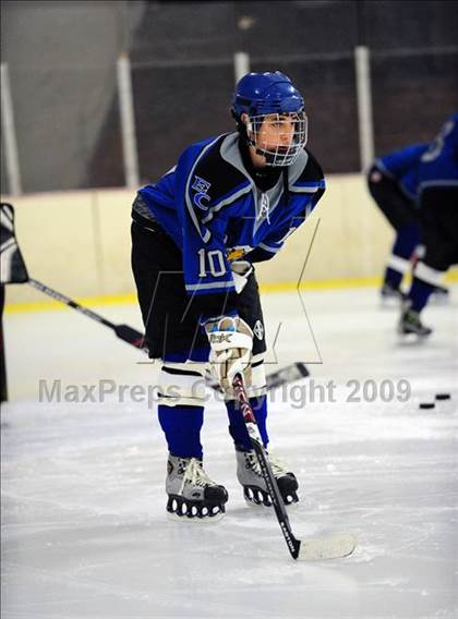 Thumbnail 2 in East Catholic @ Rockville/Manchester United photogallery.